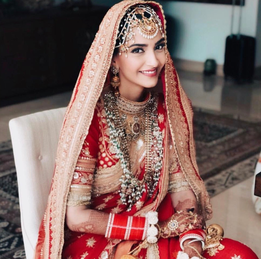 Sonam Kapoor and Anand Ahuja's wedding reception - Alia Bhatt | Lehenga  designs simple, Function dresses, Indian outfits lehenga