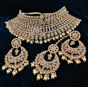 Golden Necklace & Earrings Set - WaliaJones