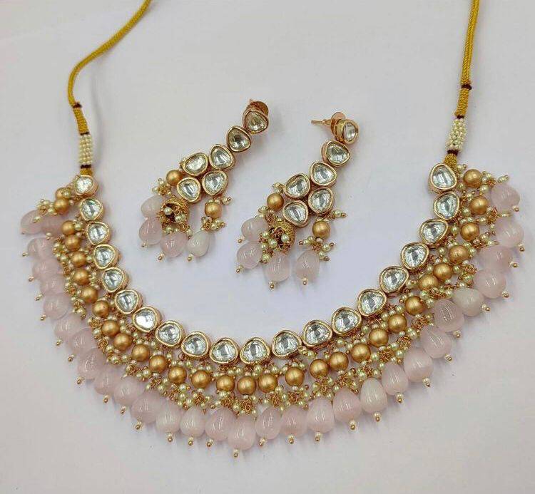 Kundan Necklace & Earrings Set - WaliaJones