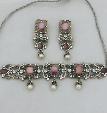 Touch of Pink Earrings & Necklace Set - WaliaJones